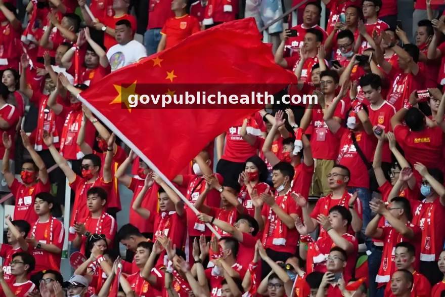 kaiyun开云 从青训营到首发位：一位电竞指挥的三年成长路线复盘 配图